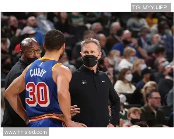 公牛与勇士激战全场直播精彩回顾与赛后分析尽在此处 公牛与勇士激战全场直播精彩回顾与赛后分析尽在此处