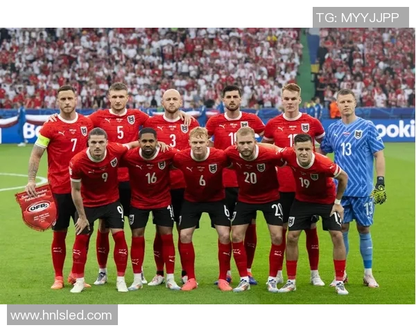 奥地利与俄罗斯足球对抗赛全面分析战术与球员表现 奥地利与俄罗斯足球对抗赛全面分析战术与球员表现